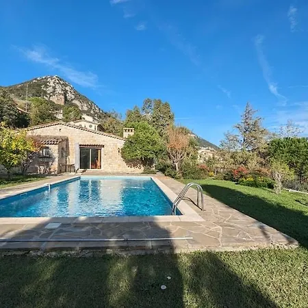 Superb Provencal House Villa